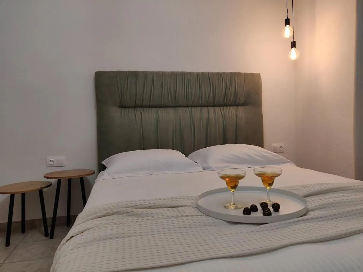 Sivilla Studios Afytos Aparthotel
