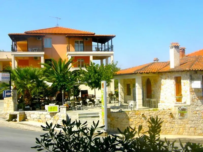 Sivilla Studios Afytos Aparthotel